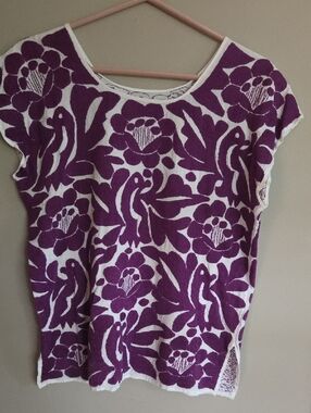 Women's Purple Floral Embroidered Short Sleeve Top
